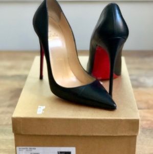 Christian Louboutin So Kate Size 37